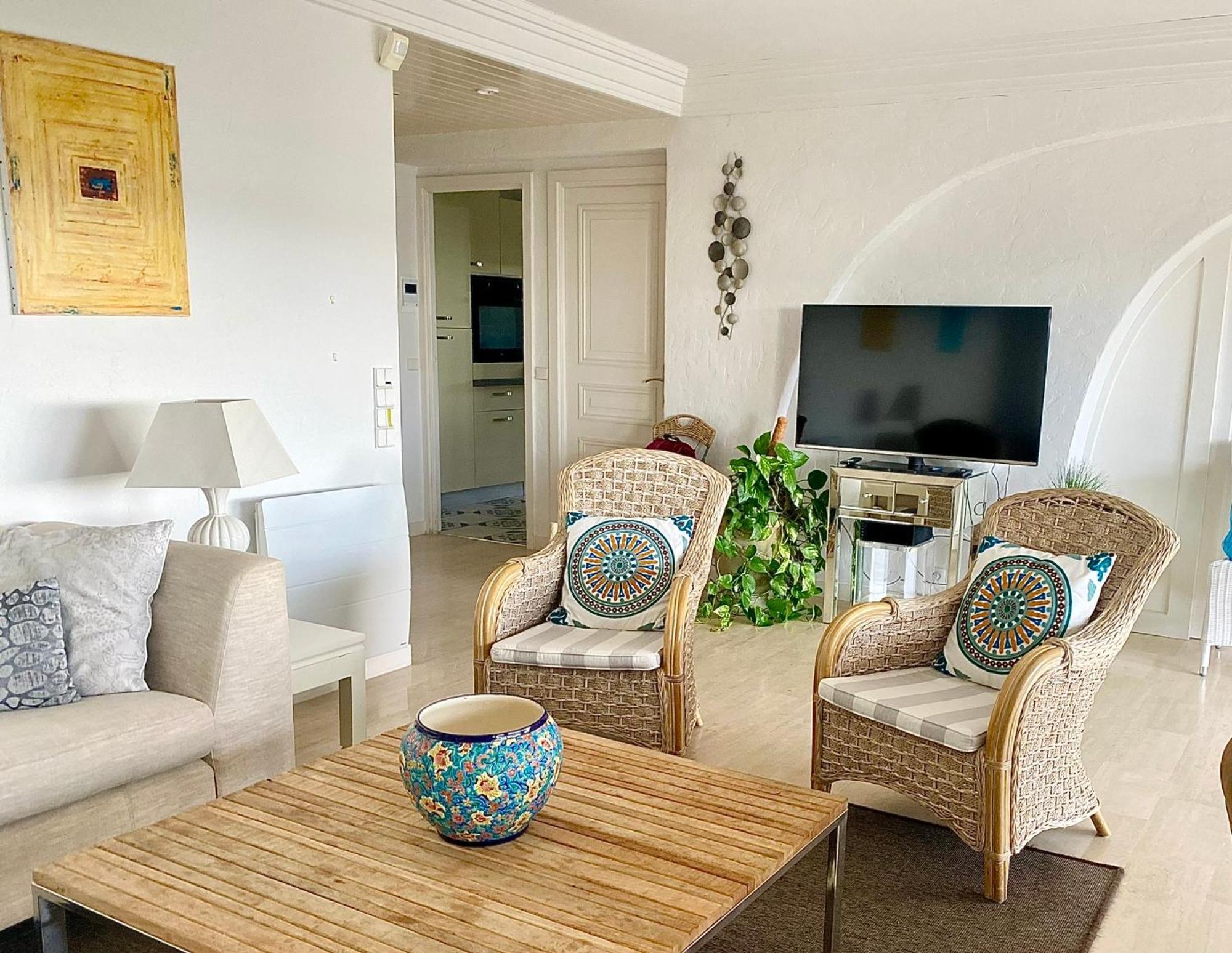 Le St Georges Californie, Appartement-villa Avec Grand Jardin Et Vue Appartement Cannes